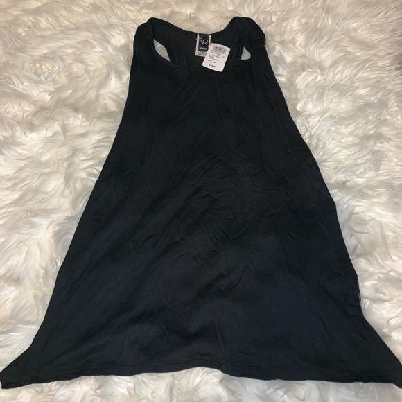 WINDSOR Chain Back Top - Picture 2 of 2